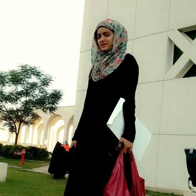  Amnah Saleem